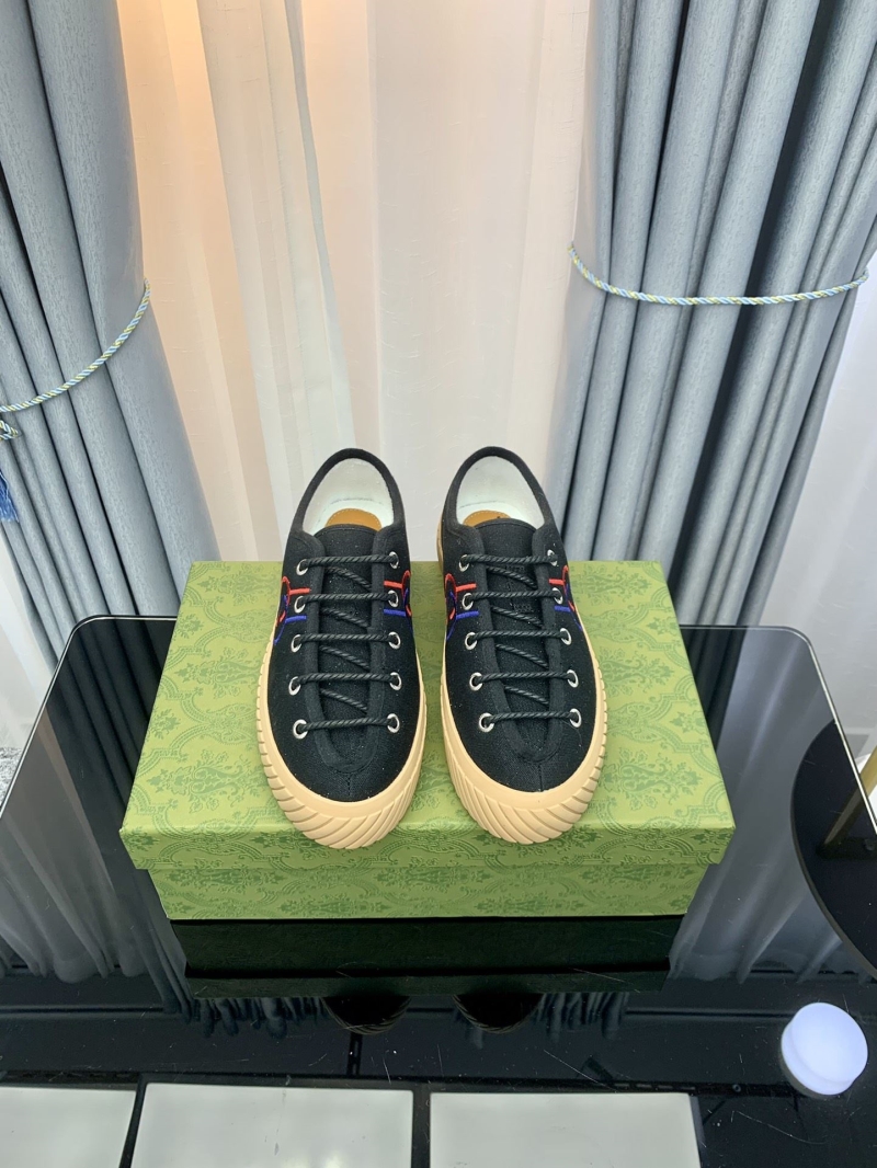 Gucci Casual Shoes